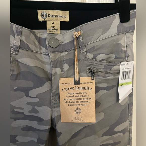 NWT Democracy Ab jeans, size 4 - Picture 2 of 9